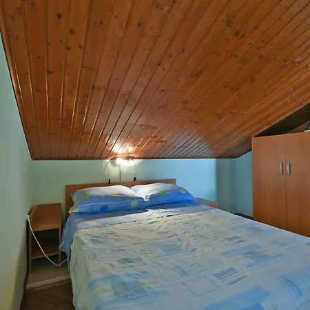 Ivan 41 Apartment *