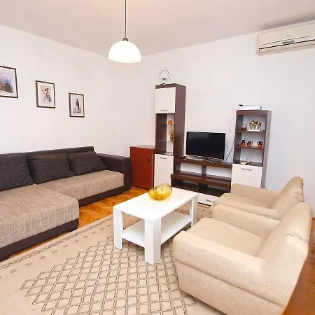 Ivan 41 Apartment
