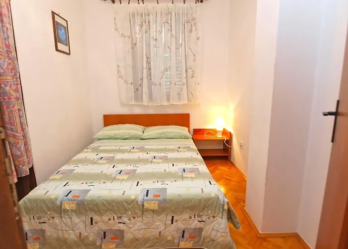 Apartman Ivan 41 *