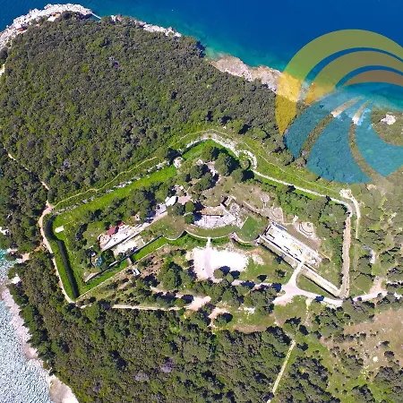 Ivan 41 דירה פולה